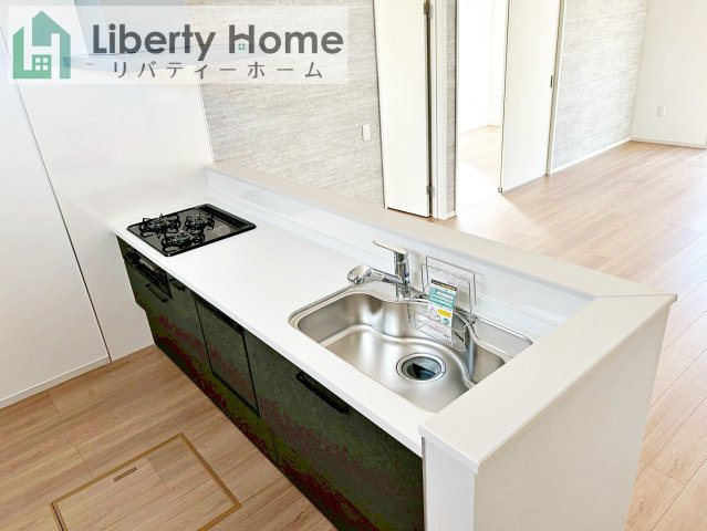 日立市東金沢町9期　新築戸建　2号棟のキッチン