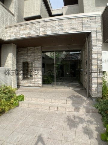 【エントランス】 | シャーメゾン寝屋川中央