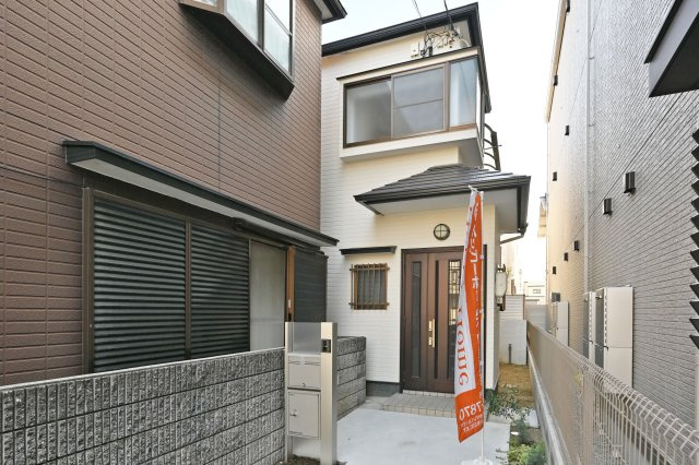 西宮市津門呉羽町中古戸建│3LDK+駐車2台可(車種制限有）