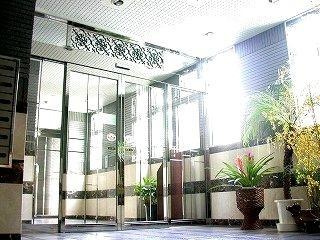 【エントランス】 | ヴァンクレール小嶋 | エントランス写真