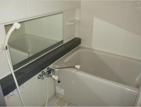 フォンティーヌⅡの浴室