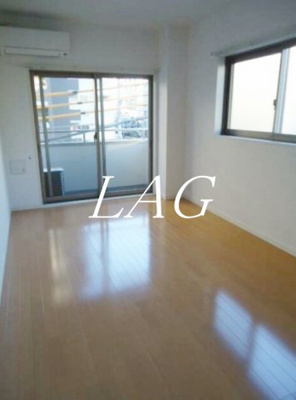 【居間・リビング】 | ＬＥＯ弐拾伍番館 | 洋室です。