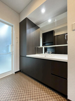  | ニューガイアクレドール博多