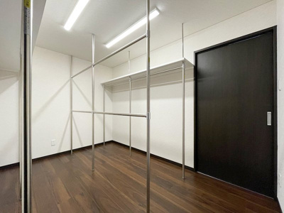  | ニューガイアクレドール博多