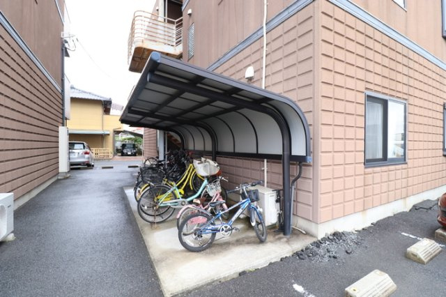 コートヴィレッジ若沼　A棟のその他