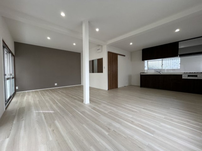 【居間・リビング】 | 昇町3丁目貸家