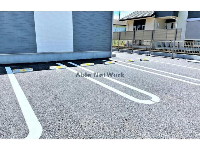 ユーメゾンの駐車場|駐車場