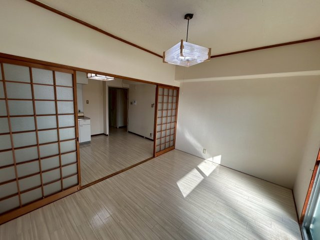 高津レジデンスの和室