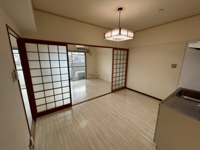 高津レジデンスの和室