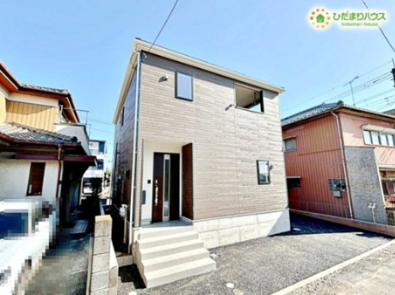 鴻巣市箕田　第9　新築一戸建て　クレイドルガーデン　02