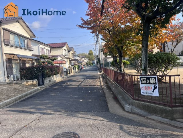 神戸市西区玉津町新方　土地の前面道路含む現地写真|●年中無休：当日予約可●目の前が公園でお子様も嬉しいですね！