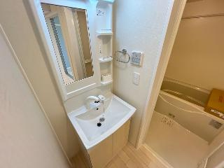 【洗面所】 | カルテット元今泉Ⅱ | 洗髪洗面化粧台（イメージ）