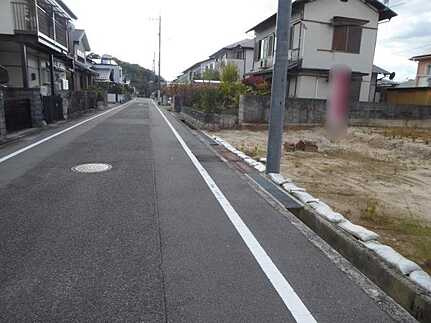 広島市安佐北区口田２丁目 の前面道路含む現地写真