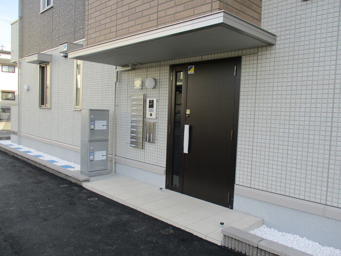 アゼリアGのエントランス