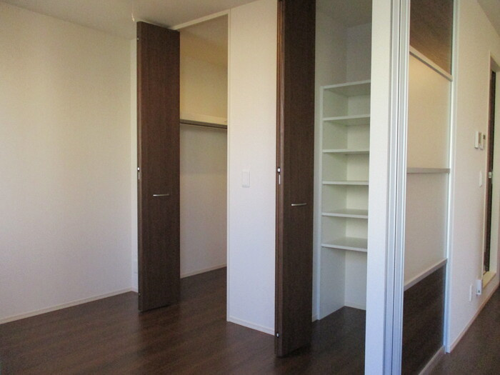 アゼリアGの内装