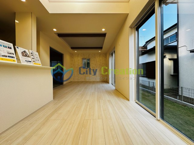 平塚市寺田縄　新築一戸建て　1号棟の居間・リビング