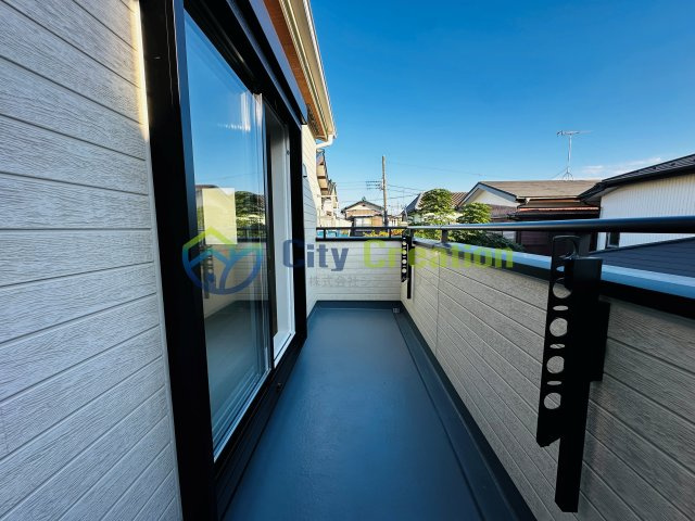 平塚市寺田縄　新築一戸建て　1号棟のバルコニー