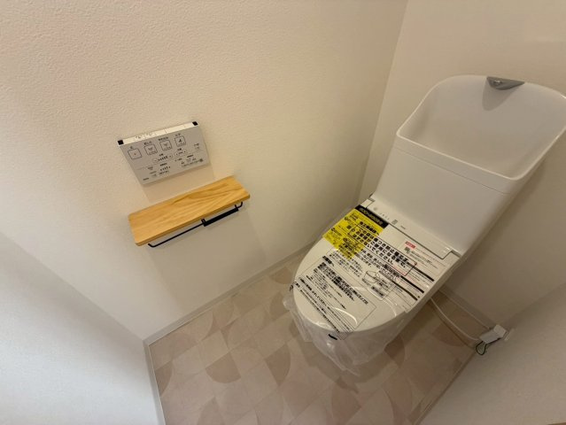 ネオハイツ森林公園Aのトイレ|明るく清潔感のあるトイレです！