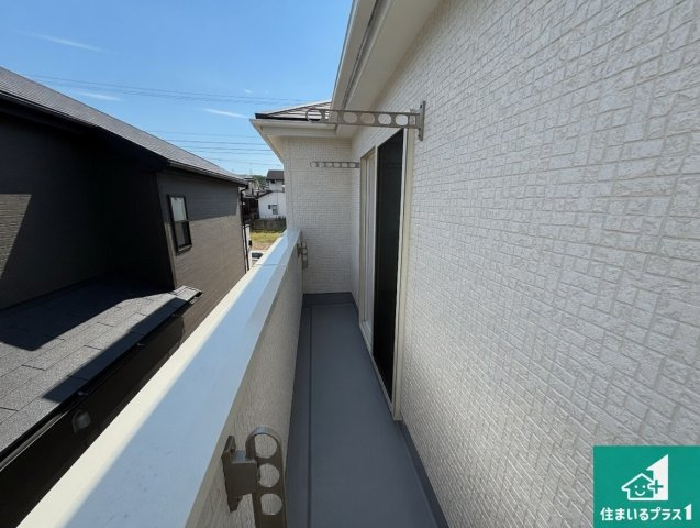 大阪狭山市大野台　第9期　新築一戸建てのバルコニー|日当たりのよいバルコニー！お部屋が開放的に！