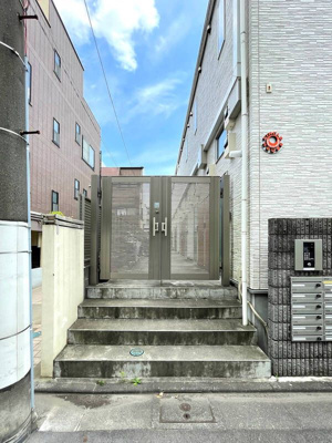 【エントランス】 | サークルハウス田園調布参番館 | エントランスです