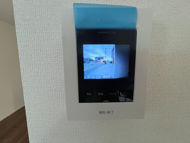福生市福生　新築戸建全2棟の防犯設備|モニター付きインターホンあり。急な来客でも室内から顔が確認できると安心ですよね