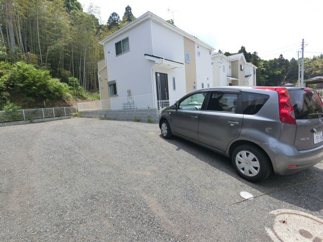 【駐車場】 | ＊現在空き無し