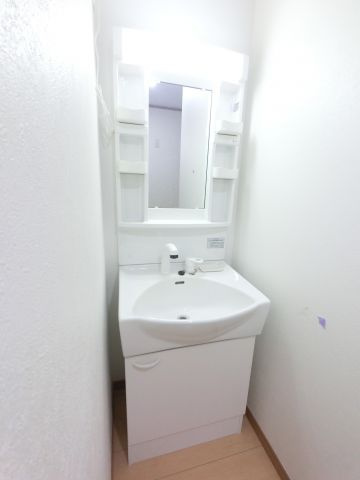 【独立洗面台】