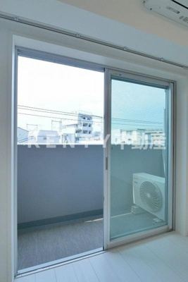 【バルコニー】 | THE PREMIUM CUBE G 大崎 | 広々としたバルコニーです