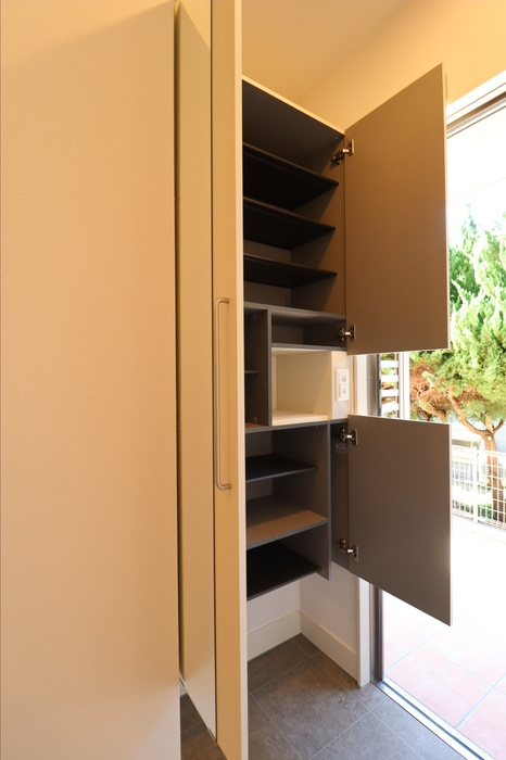 メゾンシュシュの玄関