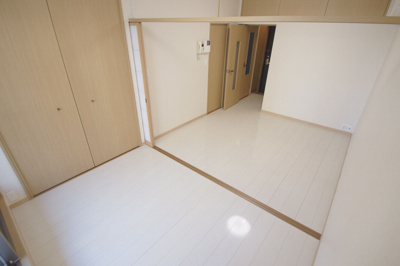 【居間・リビング】 | HPに初期費用掲載！「プライスホーム」で検索！エステートモア薬院シャンブル