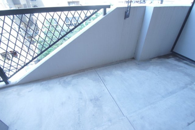 【バルコニー】 | HPに初期費用掲載！「プライスホーム」で検索！エステートモア薬院シャンブル