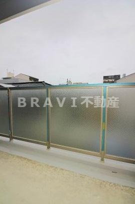 エスリード谷町六丁目レジデンス　BRAVI不動産のバルコニー|【エスリード谷町六丁目レジデンス】陽当たり良好なバルコニーです