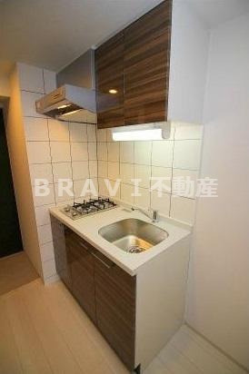 エスリード谷町六丁目レジデンス　BRAVI不動産のキッチン|【エスリード谷町六丁目レジデンス】お料理しやすいキッチンです