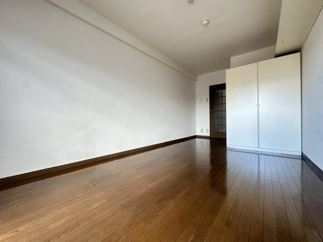 リファインハイツナカモトの居間・リビング