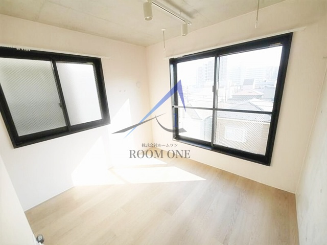 ＳＫ門前仲町Ⅰの居間・リビング|洋室のお部屋です。