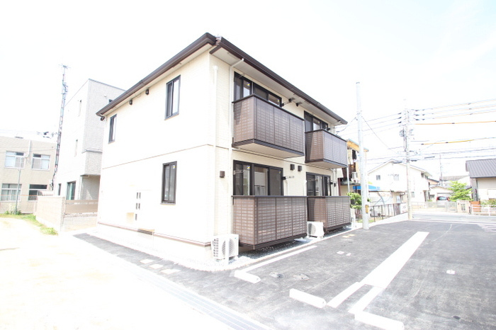 ヴェルドミール　A棟の駐車場