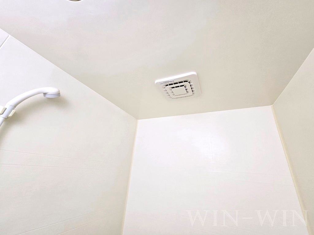 ラッキービレッジの浴室