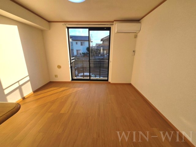 ラッキービレッジの居間・リビング