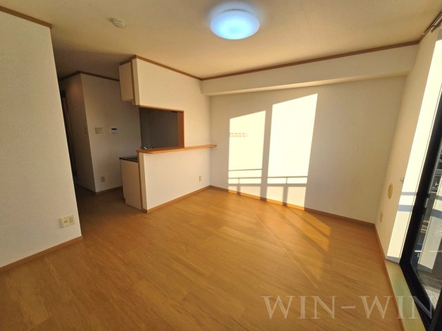 ラッキービレッジの居間・リビング