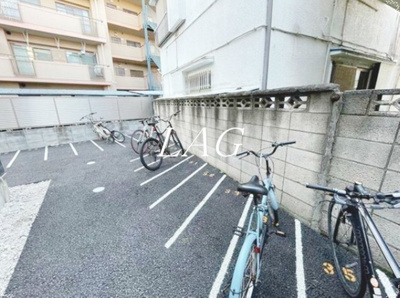 【その他共用部分】 | リブ・カミーノ | 駐輪場です。