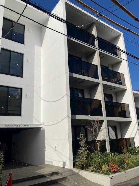 プライマル東新宿の外観