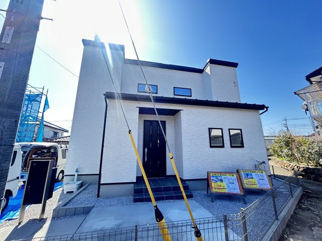 【外観】 | 新築　高崎市剣崎町 全3区画　1号棟 | 現地写真　2026年2月完成予定！類似物件のご内覧等、お気軽にお問合せください♪　							
　							
