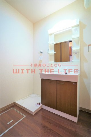 メゾン・サンセリテ【10,000円キャッシュバック対象物件】の洗面所|使いやすい洗面所です