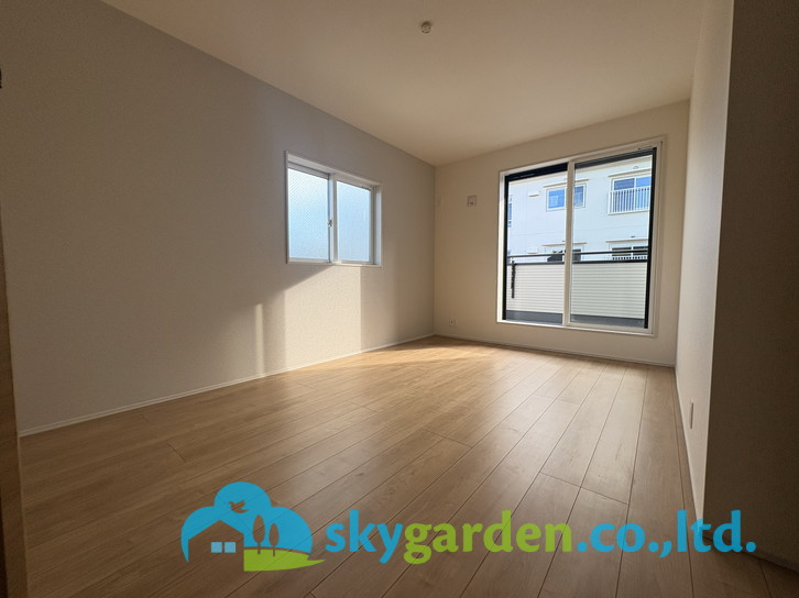 茅ヶ崎市松が丘2丁目　全2棟2号棟の寝室|落ち着いた色調の寝室です