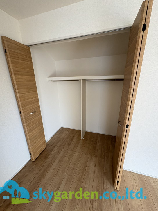 茅ヶ崎市松が丘2丁目　全2棟2号棟の収納|収納豊富です