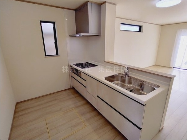 【内装】 | ふじみ野市上福岡第1期　全2棟　B号棟 | 2階東側5.5帖納戸