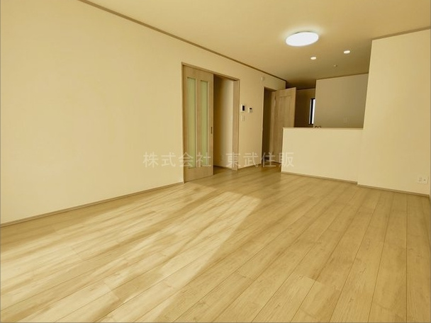 【収納】 | ふじみ野市上福岡第1期　全2棟　B号棟 | 2階東側5.5帖納戸にある収納です