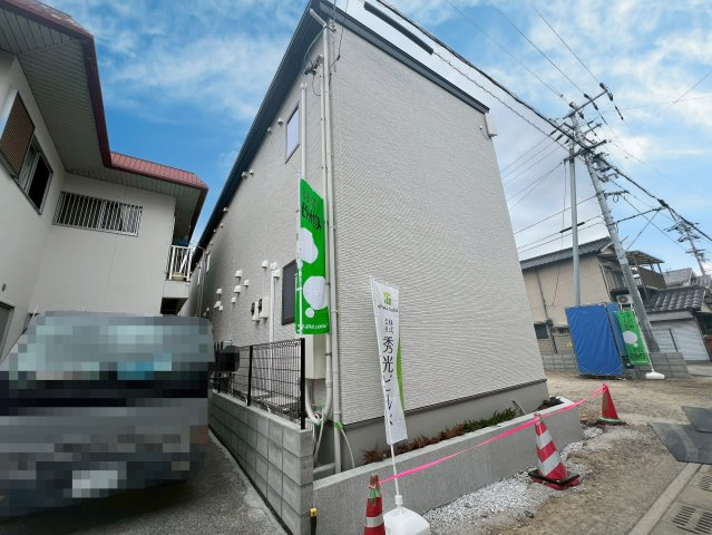 アバンギャルド・インターの外観