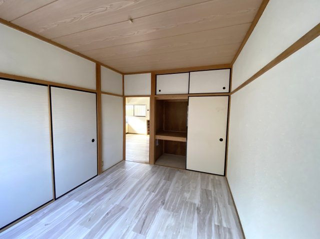 ハイツはぎの洋室