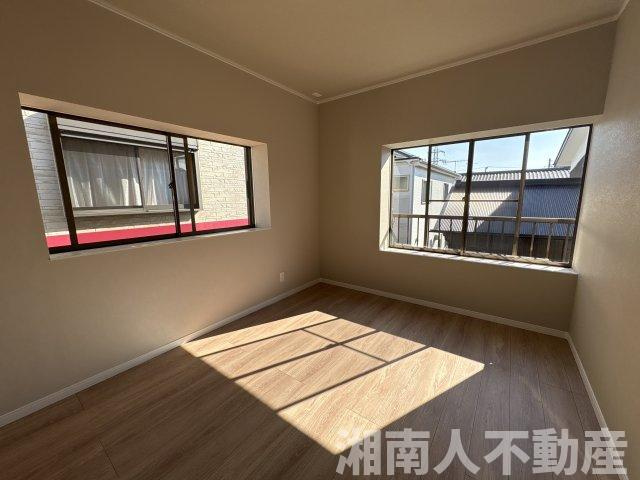 平塚市御殿1丁目　中古一戸建ての洋室|広々とした洋室です